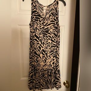 Women’s HM Loose Fitting Tank Dress Size S